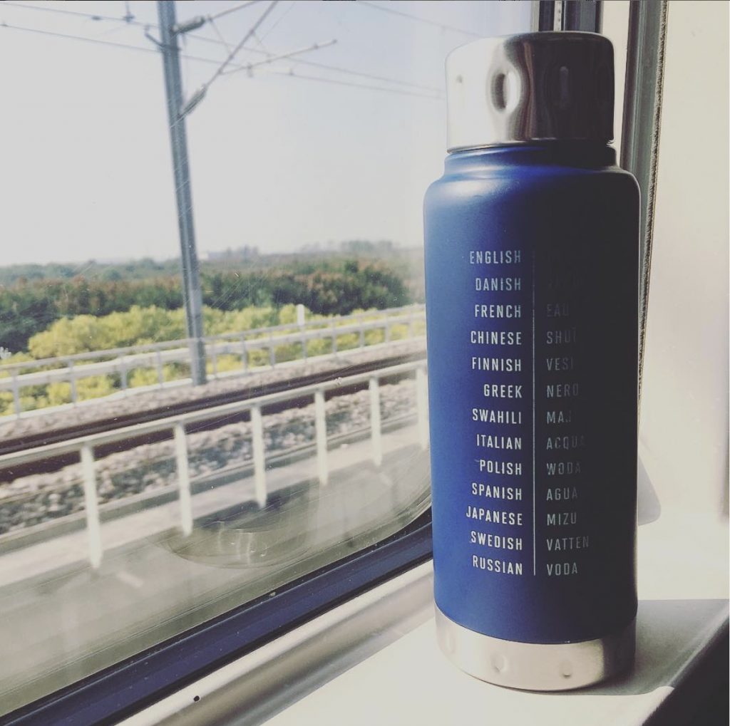 卡蘿的背包旅行-澳洲買的保溫瓶