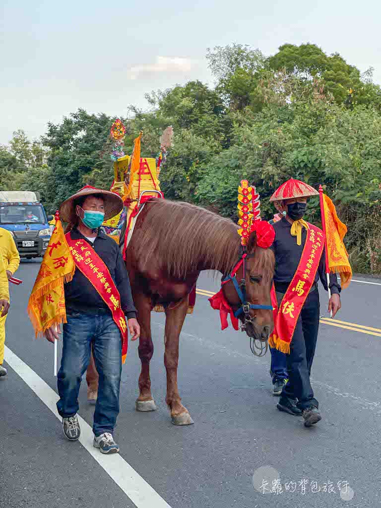 卡蘿的背包旅行-小琉球迎王平安祭典-千歲坐騎「王馬」