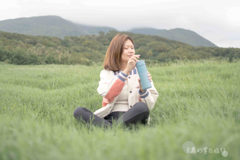 卡蘿的背包旅行-WOKY純鈦濾芯陶瓷環保杯